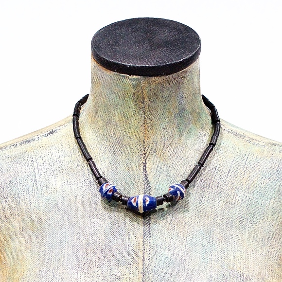 VTG 70's African Trade Bead Tribal Ethnic Necklace - Picture 2 of 3